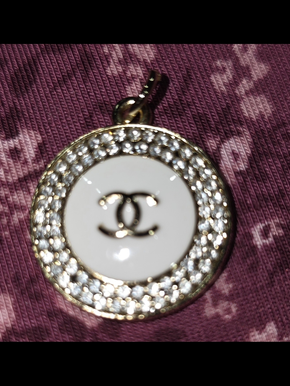 NWOT CHANEL Gold-Tone White Enamel CC Crystal Halo Pendant - Picture 1 of 5